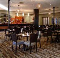 Eltham Hotel - Restaurant Canberra