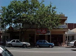 Talbot Hotel - Restaurant Canberra 0