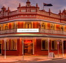 Norman Hotel - Restaurant Canberra