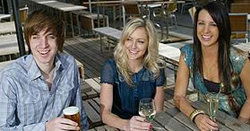 Highland Park Family Tavern - Restaurant Canberra 2