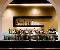 The Sussex Hotel - Restaurant Canberra 2