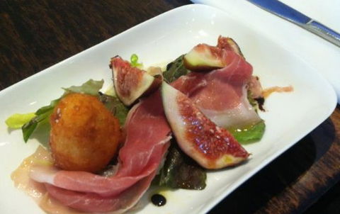 Galley Foods Restaurant - Restaurant Canberra 3