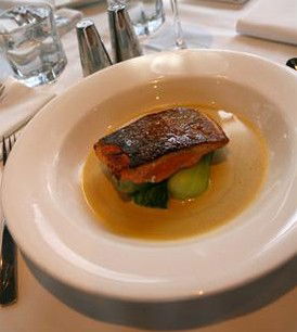 The Point Restaurant & Bar - Restaurant Canberra 1