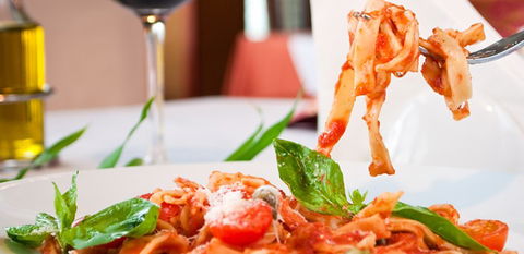 Camelot Gourmet Pizza - Restaurant Canberra 0