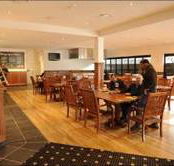 The Village Hotel - Restaurant Canberra