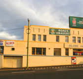 Globe Hotel - Restaurant Canberra