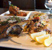 The Lounge Hotel - Restaurant Canberra