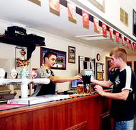 Knickerbocker Hotel - Restaurant Canberra