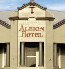 Albion Hotel - Restaurant Canberra 1
