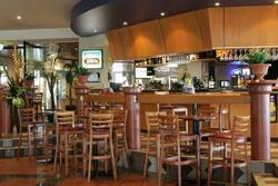 Shoppingtown Hotel - Restaurant Canberra 0
