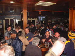 Paddy Maguire's Pub - Restaurant Canberra 3