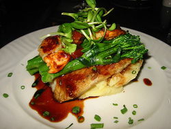 The Grand Hotel - Wollongong - Restaurant Canberra 3