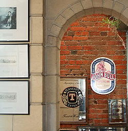 Scottish Chief's Tavern Brewery - Restaurant Canberra 0