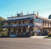 Caledonia Hotel - Restaurant Canberra
