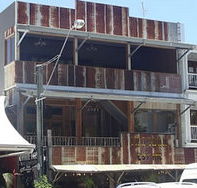Ironbar Saloon - Restaurant Canberra