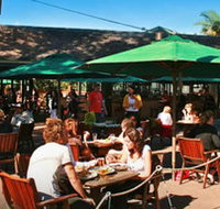 The Beach Hotel - Restaurant Canberra