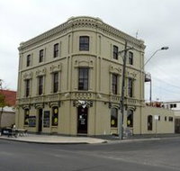Max Hotel Geelong - Restaurant Canberra