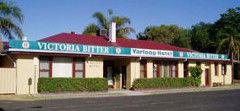 Yarloop Hotel - Restaurant Canberra 0