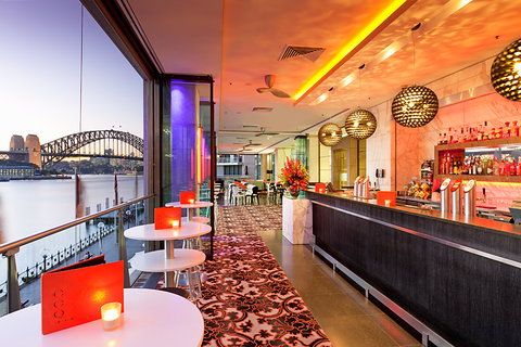 ECQ Bar - Pullman Quay Grand Sydney Harbour - Restaurant Canberra 0