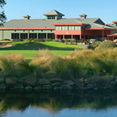 Catalina Country Club - Restaurant Canberra 0