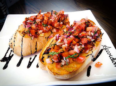 Accordion Cafe & Restaurant - Restaurant Canberra 0