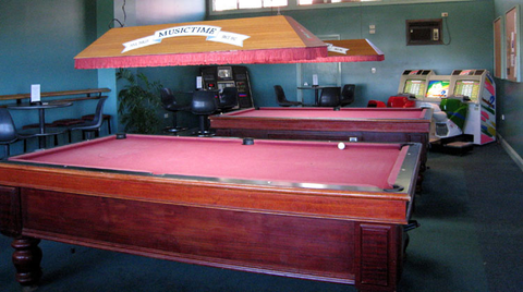 Mapleton Tavern - Restaurant Canberra 2