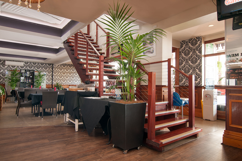 The Duporth Tavern - Restaurant Canberra 4