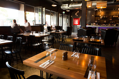 The Post Office Bar & Restaurant - Restaurant Canberra 2