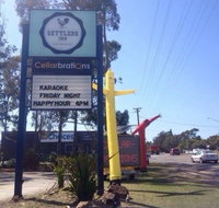 Settlers Inn Hotel - Restaurant Canberra