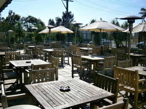 Terrigal Hotel - Restaurant Canberra 0