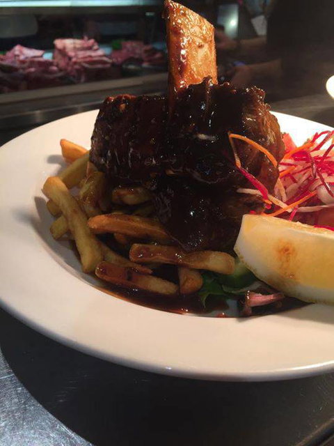 Terrigal Hotel - Restaurant Canberra 3