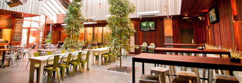 The Coach & Horses Hotel - Restaurant Canberra 2