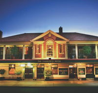 Tamworth Hotel - Restaurant Canberra