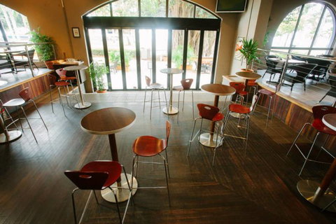 Seaview Hotel - Restaurant Canberra 2