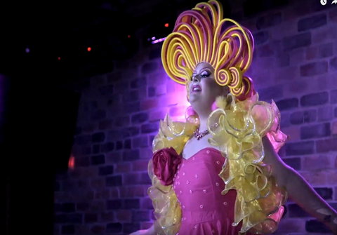 Dragalicious At The Avenue - Restaurant Canberra 0