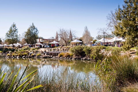Wollundry Saturday Markets - Restaurant Canberra 0
