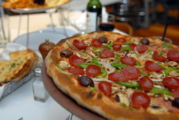 Mancini's Wood Fired Pizza & Pasta - Restaurant Canberra 1