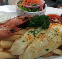 Nunzio's Pizza and Pasta Family Restaurant - Restaurant Canberra