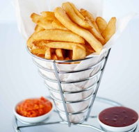 Moo Gourmet Burgers - Restaurant Canberra