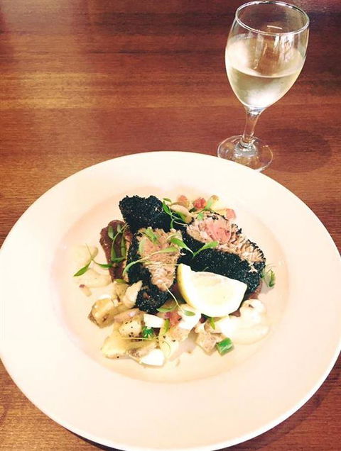 Ocean Grove Hotel - Restaurant Canberra 14