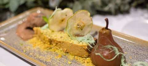 Ocean Grove Hotel - Restaurant Canberra 2