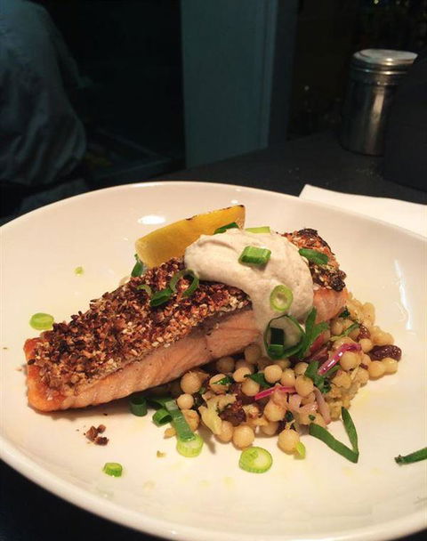 Ocean Grove Hotel - Restaurant Canberra 6