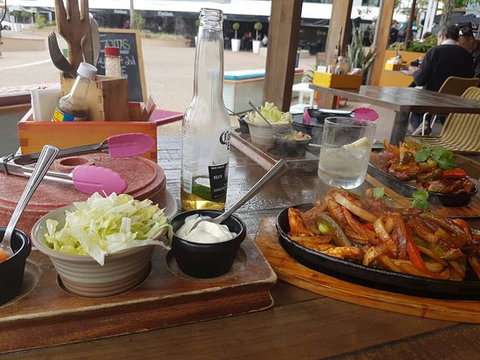 The Funky Mexican Cantina - Restaurant Canberra 0