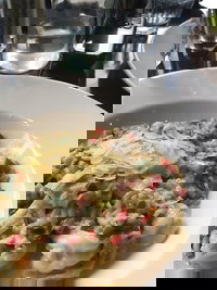 Enrik's Cafe and Restaurant