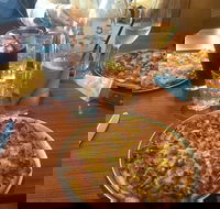 Henry Hursts Pizza  Pasta Restaurant - Restaurant Canberra