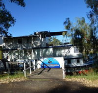 Commodore Motor Inn - Restaurant Canberra