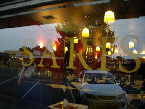 Saris - Restaurant Canberra 0