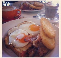 The Village Cafe - Restaurant Canberra