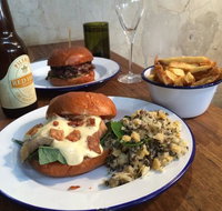 Piggery Cafe Burnham Beeches - Restaurant Canberra