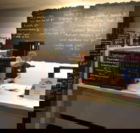 Lake Mulwala Hotel - Restaurant Canberra